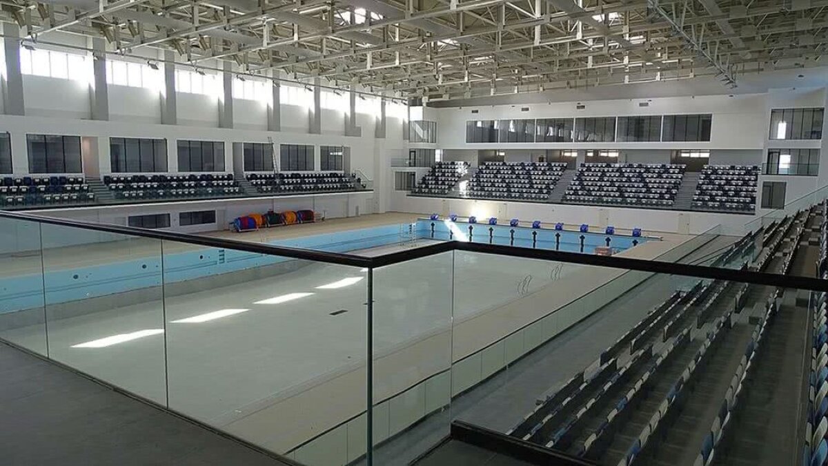 FOTO Complexul olimpic de nataţie Otopeni, aproape finalizat