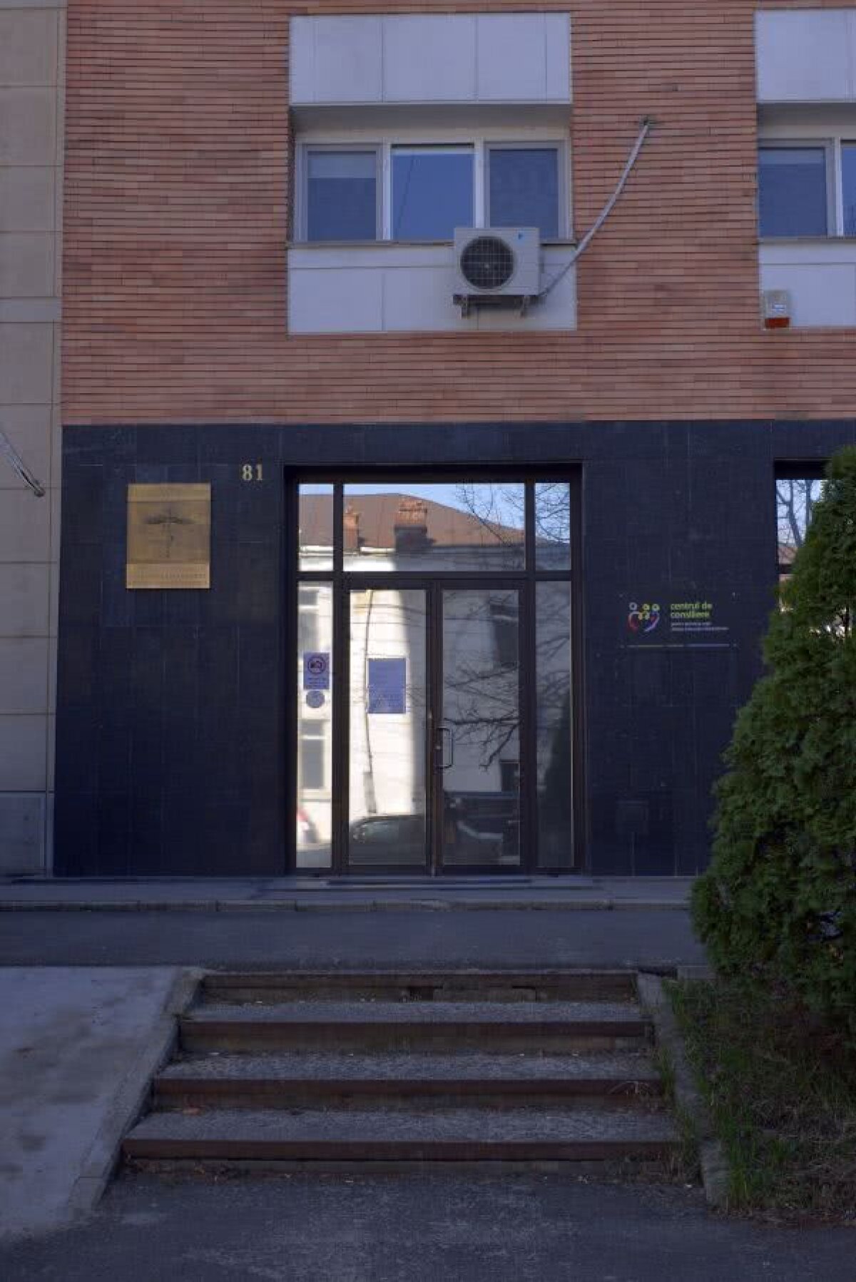 FOTO EXCLUSIV Reportaj la clinica de lux a lui Gigi » Becali spune că multe dintre analize și tratamente le achită din propriul buzunar: "Mi-e milă de oameni"