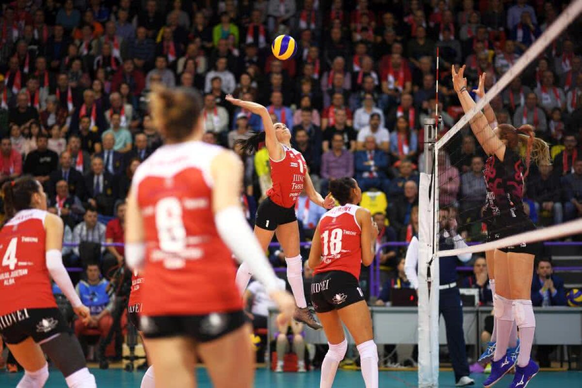 Volei Alba Blaj - Busto Arsizio 0-3 // VIDEO+FOTO Fără istoric! Ardelencele au pierdut categoric, la Sibiu, primul meci al finalei CEV Cup