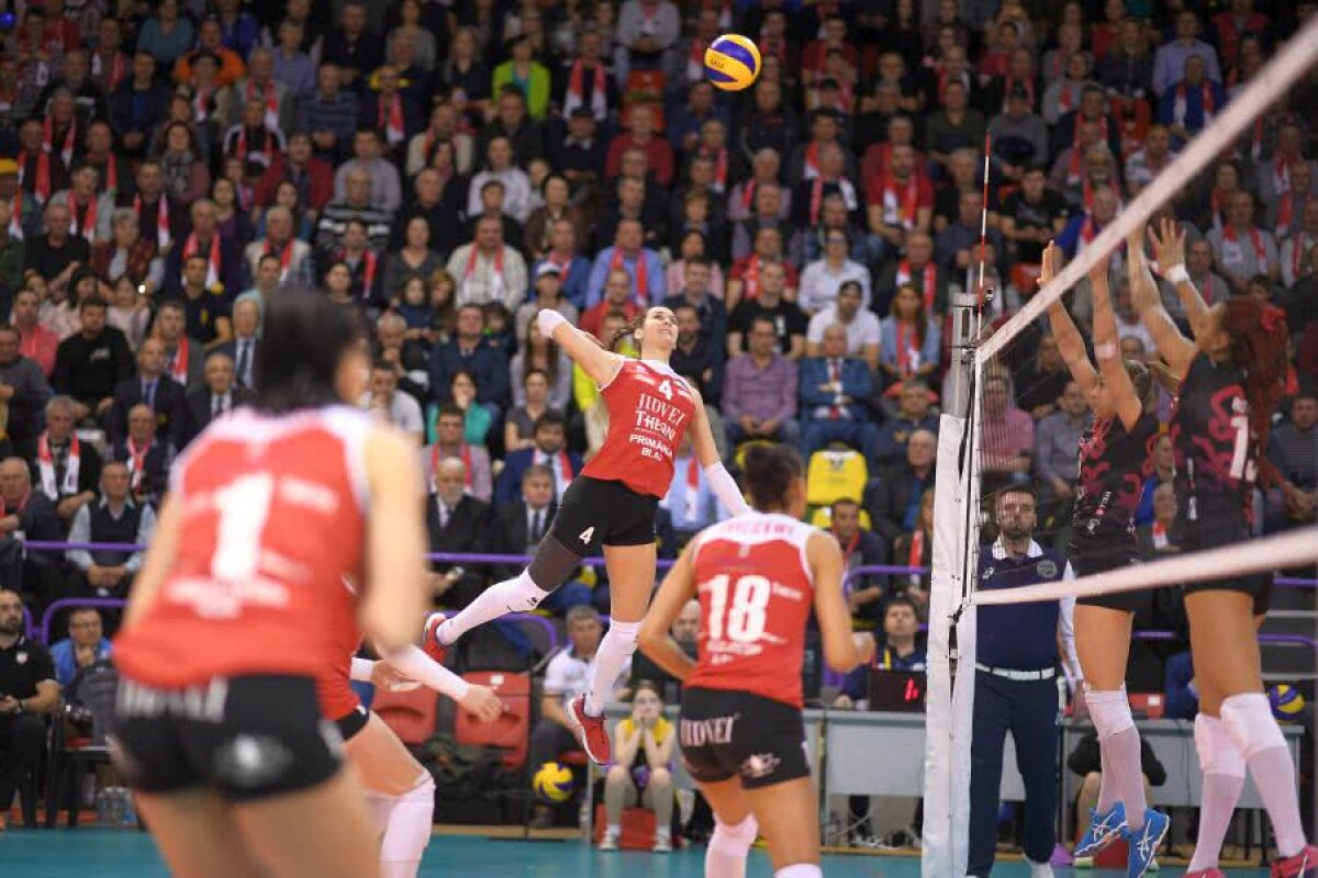 Volei Alba Blaj - Busto Arsizio 0-3 // VIDEO+FOTO Fără istoric! Ardelencele au pierdut categoric, la Sibiu, primul meci al finalei CEV Cup