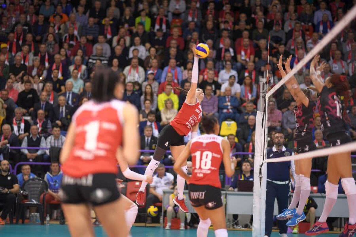 Volei Alba Blaj - Busto Arsizio 0-3 // VIDEO+FOTO Fără istoric! Ardelencele au pierdut categoric, la Sibiu, primul meci al finalei CEV Cup