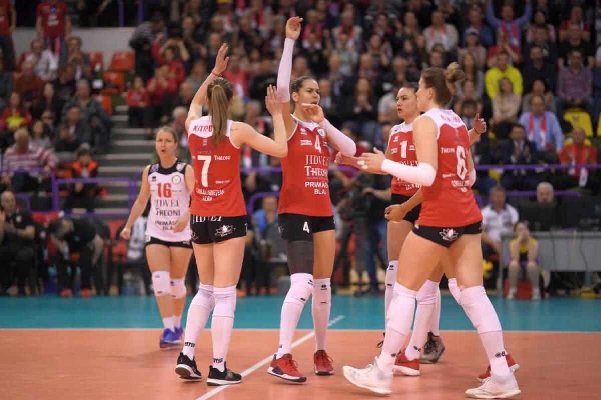 Volei Alba Blaj - Busto Arsizio 0-3 // FOTO + VIDEO Sala Transilvania, arhiplină la finala Cev Cup