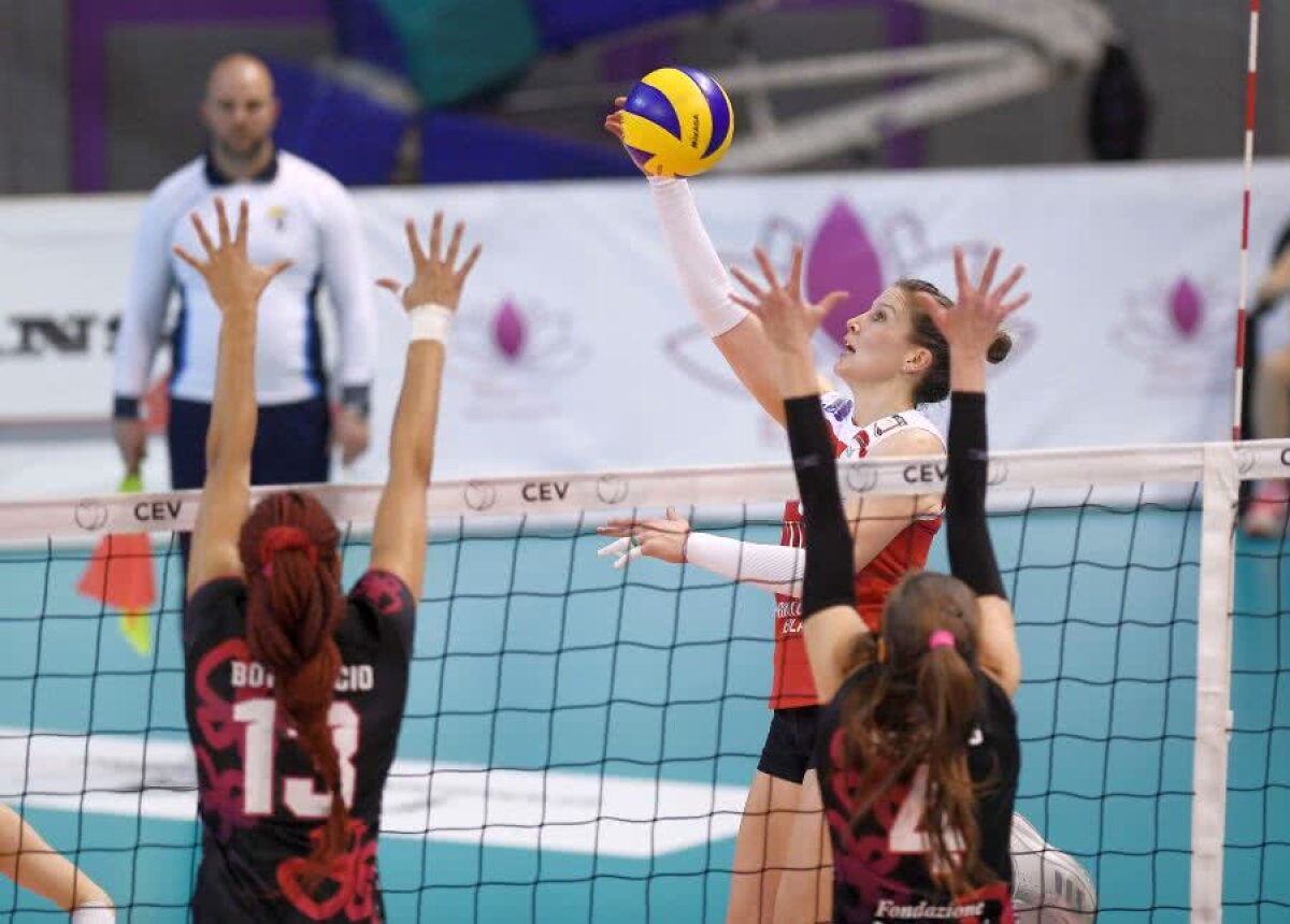 Volei Alba Blaj - Busto Arsizio 0-3 // VIDEO+FOTO Fără istoric! Ardelencele au pierdut categoric, la Sibiu, primul meci al finalei CEV Cup