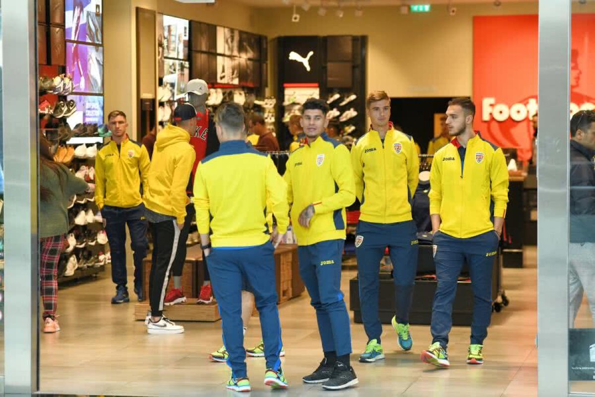VIDEO+FOTO Naționala U21 s-a relaxat la mall înaintea meciului cu Spania » Românii i-au asaltat pe jucătorii lui Mirel Rădoi pentru poze și autografe