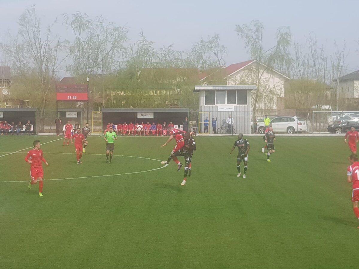 DINAMO - CS TUNARI 3-1 // VIDEO Amical cu savoare: Mircea Rednic a testat cu succes doi noi jucători, în miresme de ceafă pe grătar :)
