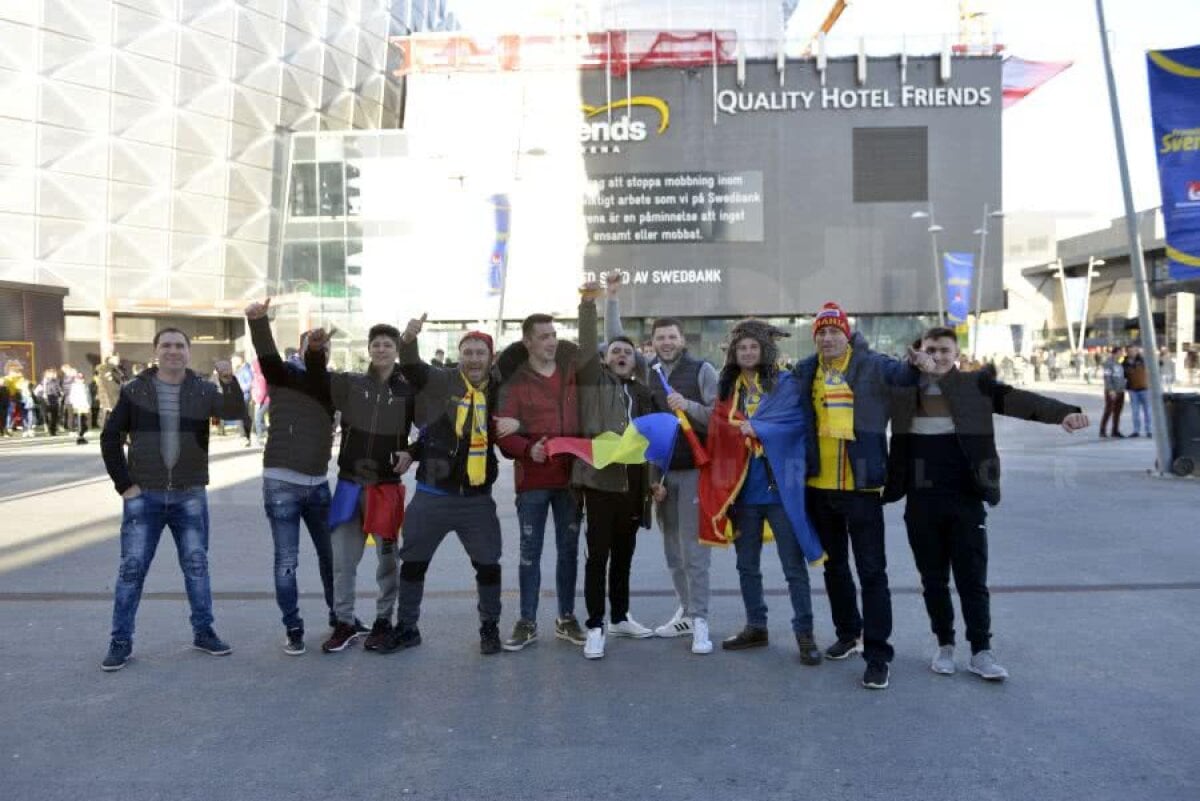 SUEDIA - ROMÂNIA // CORESPONDENȚĂ DIN SUEDIA » Sete de EURO: cum au trăit românii meciul cu Suedia de pe „Friends Arena” + mesaje anti-PSD și anti-FRF