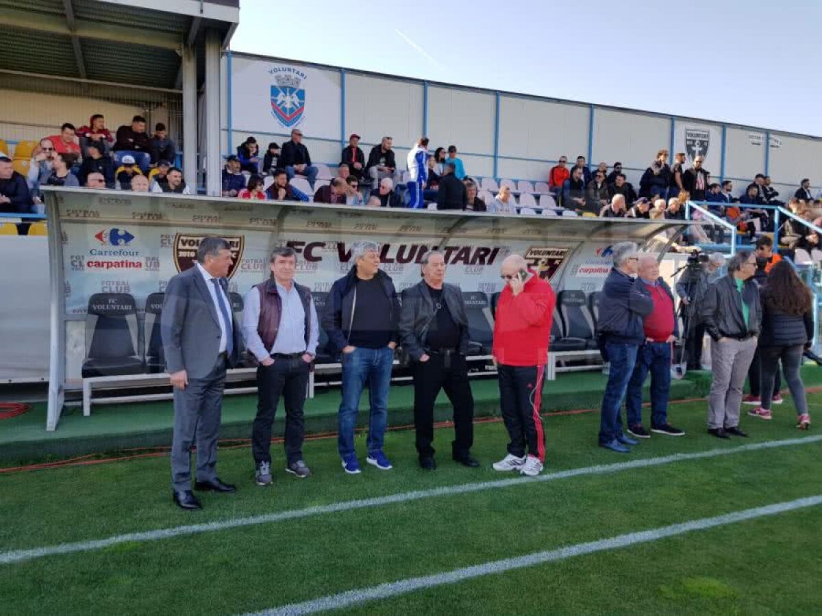 DINAMO - STEAUA 3-3 // VIDEO + FOTO Derby de România, varianta old school » Fotbaliștii adevărați ai României au făcut spectacol într-un Dinamo - Steaua ca pe vremuri: goluri, caterincă și nostalgie