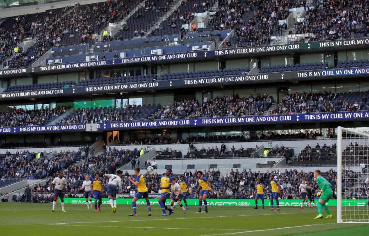 GALERIE FOTO Lacrimile lui Pochettino » OZN-ul de un miliard e gata de decolare! Managerul lui Tottenham a plâns pe noul White Hart Lane