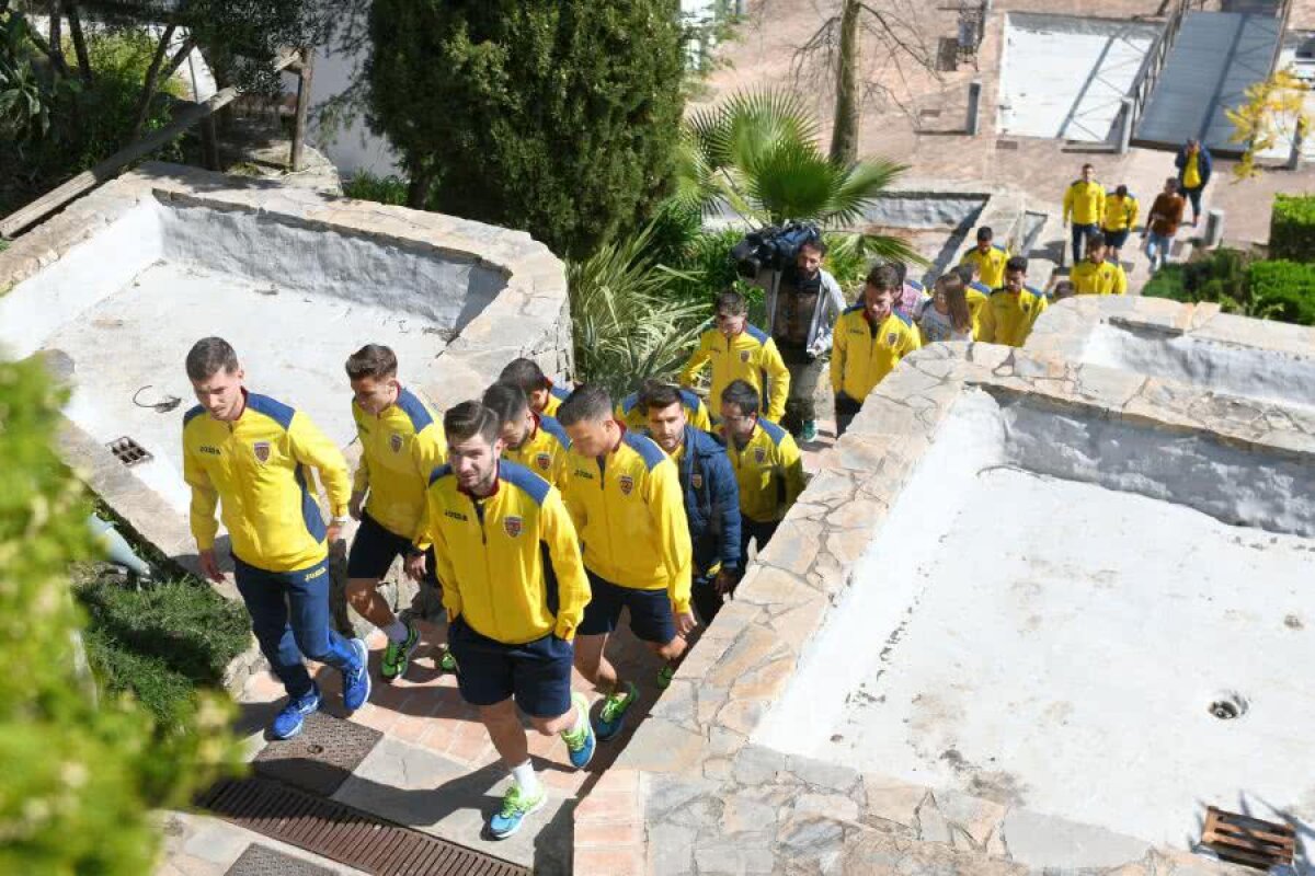 ROMÂNIA U21 - DANEMARCA U20 // CORESPONDENȚĂ GSP DIN SPANIA: VIDEO + FOTO Jucătorii naționalei U21, relaxare înainte meciului cu Danemarca » Plimbare prin centrul orașului și voie bună