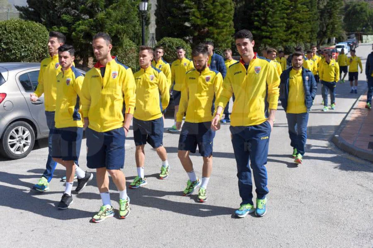 ROMÂNIA U21 - DANEMARCA U20 // CORESPONDENȚĂ GSP DIN SPANIA: VIDEO + FOTO Jucătorii naționalei U21, relaxare înainte meciului cu Danemarca » Plimbare prin centrul orașului și voie bună