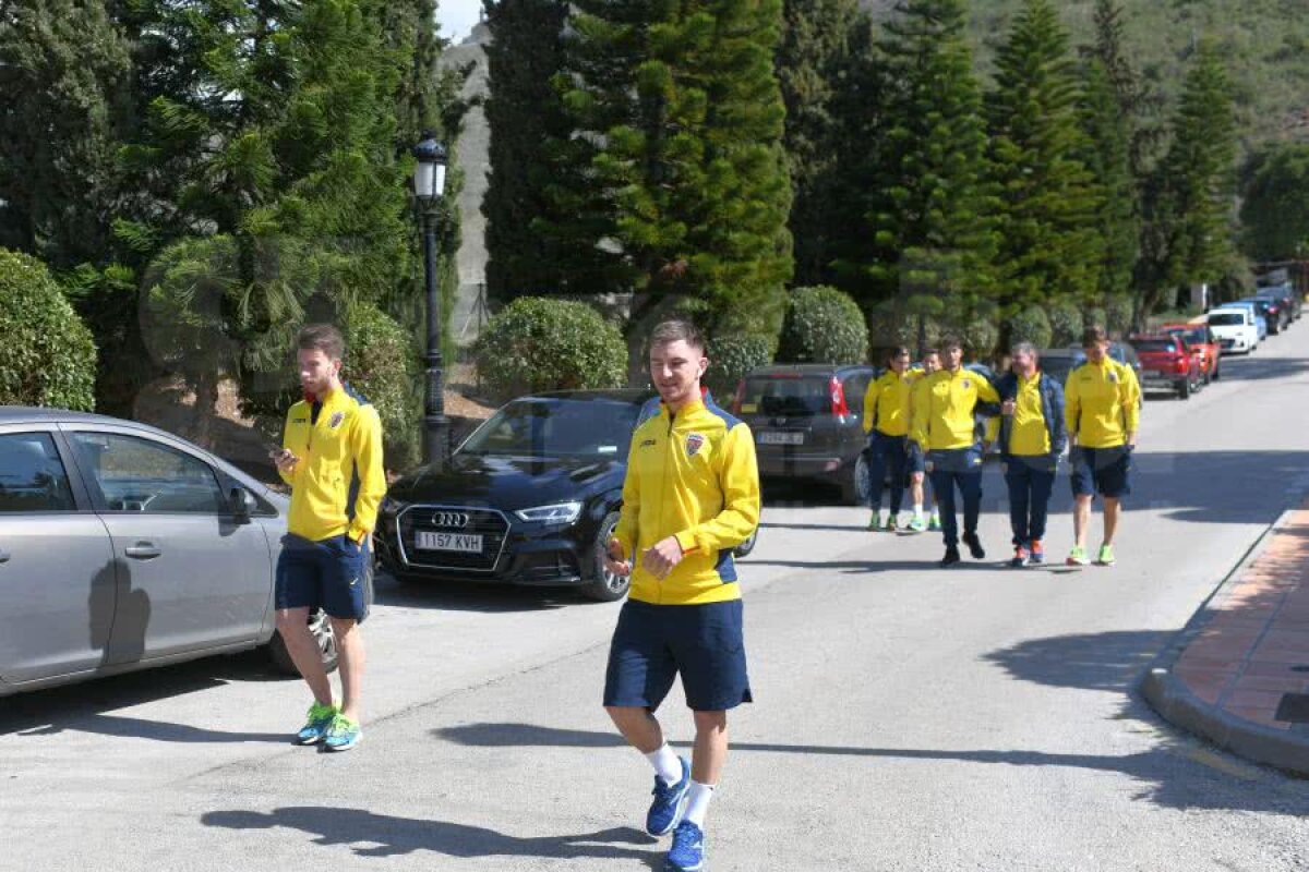 ROMÂNIA U21 - DANEMARCA U20 // CORESPONDENȚĂ GSP DIN SPANIA: VIDEO + FOTO Jucătorii naționalei U21, relaxare înainte meciului cu Danemarca » Plimbare prin centrul orașului și voie bună