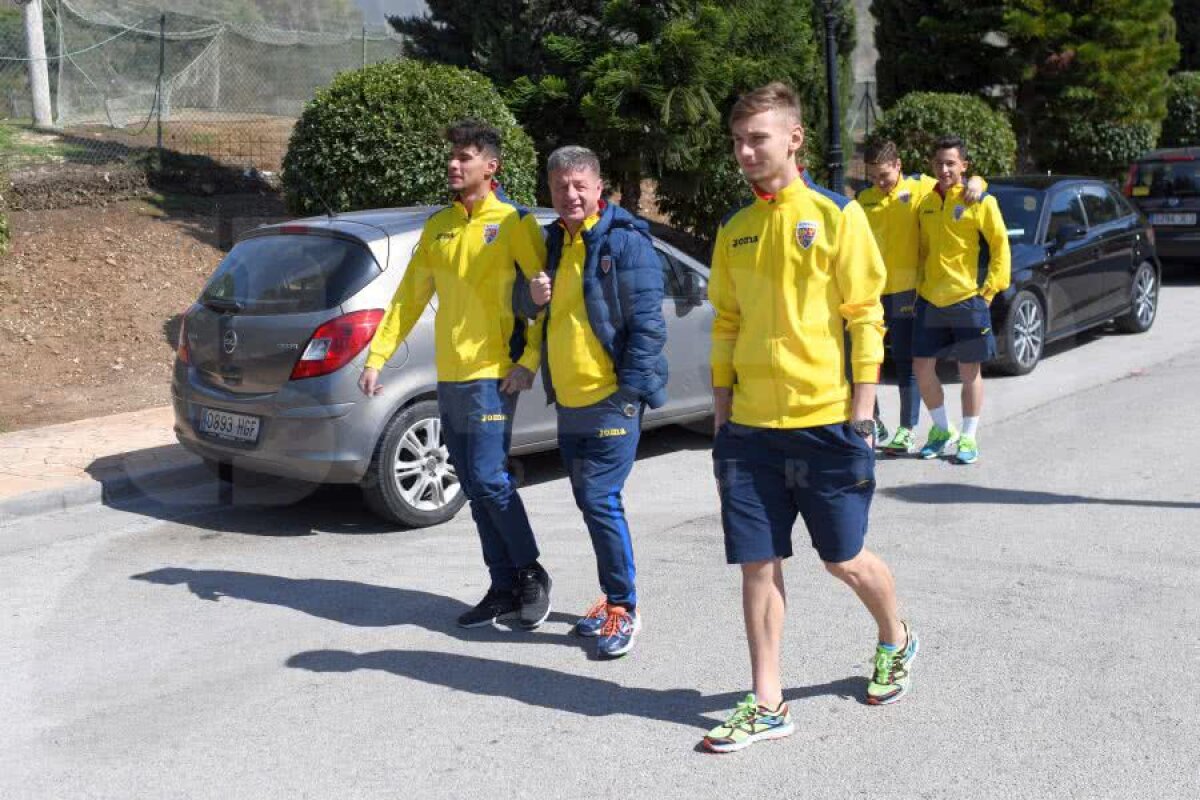 ROMÂNIA U21 - DANEMARCA U20 // CORESPONDENȚĂ GSP DIN SPANIA: VIDEO + FOTO Jucătorii naționalei U21, relaxare înainte meciului cu Danemarca » Plimbare prin centrul orașului și voie bună