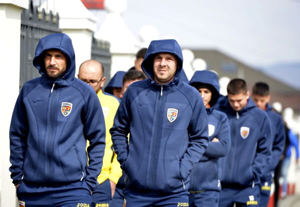 ROMÂNIA - INSULELE FEROE // GALERIE FOTO „Bună ziua”, România! Jucătorii lui Contra au ieșit la plimbare prin Cluj