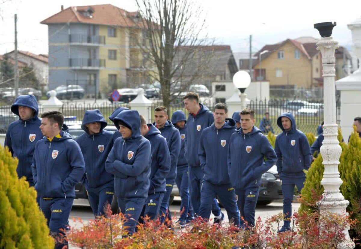 ROMÂNIA - INSULELE FEROE // GALERIE FOTO „Bună ziua”, România! Jucătorii lui Contra au ieșit la plimbare prin Cluj