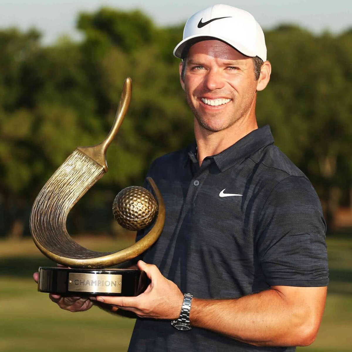 FOTO Cadou pentru victoria soțului » S-a pozat sexy pentru el, însă fotografia a ajuns pe net!