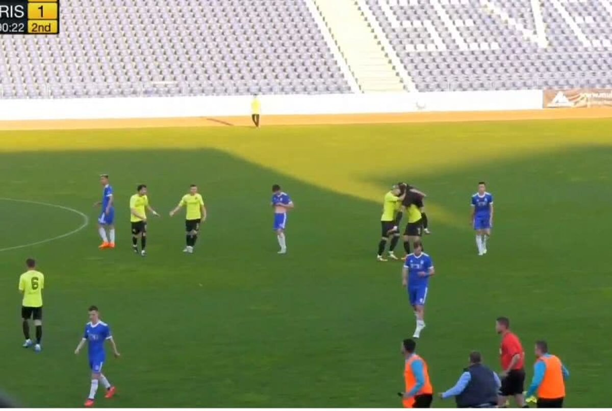 FC U Craiova 1948 - Turris Turnu Măgurele 0-1 // VIDEO Game over pentru echipa lui Adrian Mititelu: a pierdut la limită derby-ul și își ia adio de la promovare » Scandal uriaș la final!