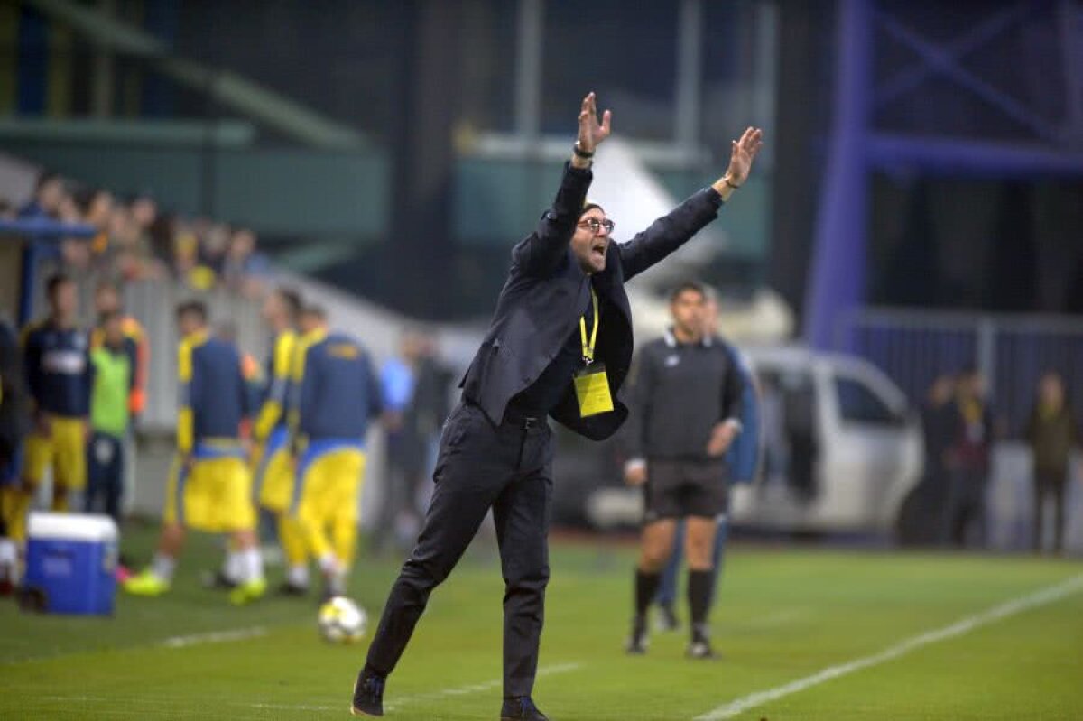 PETROLUL - U CLUJ 1-0 // VIDEO+FOTO Petrolul reușește o victorie importantă la primul meci cu Gheorghe Mulțescu pe bancă » Gol superb al lui Robert Moldoveanu