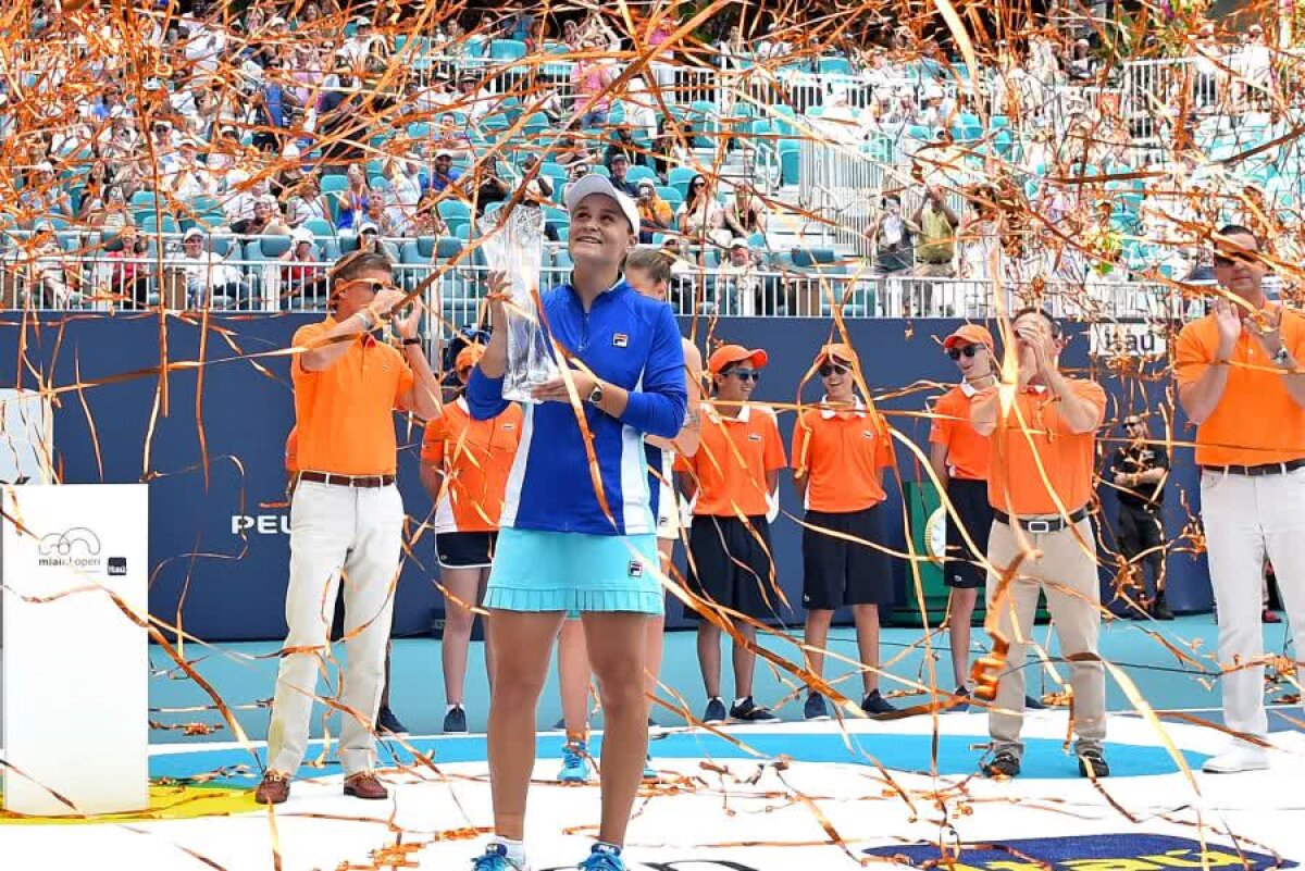KAROLINA PLISKOVA - ASHLEIGH BARTY 6-7, 3-6 // VIDEO Simona Halep revine pe locul 2 în clasamentul WTA după ce Ashleigh Barty a învins-o pe Karolina Pliskova în finala de la Miami