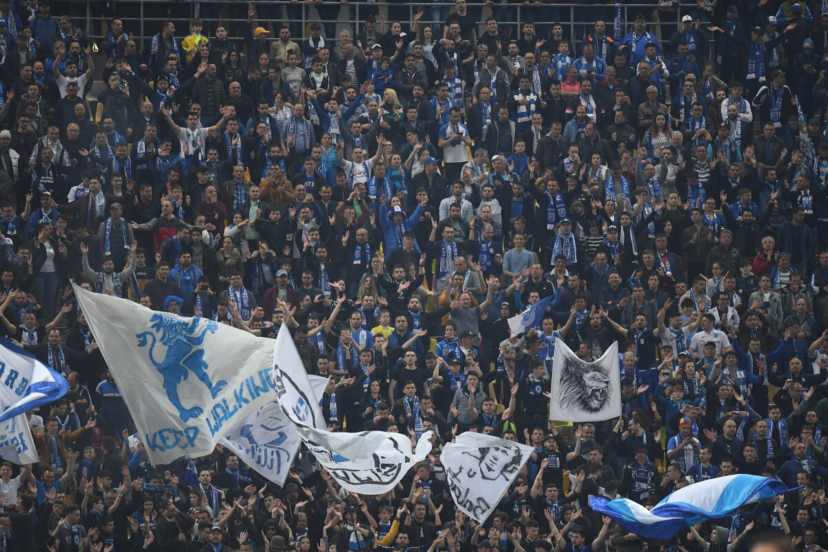 FCSB -  CS U CRAIOVA 3-2 // FOTO + VIDEO Atmosferă încinsă la derby: nervi, fumigene și culoare + ultrașii steliști l-au atacat pe Gică Craioveanu » Cele mai tari imagini