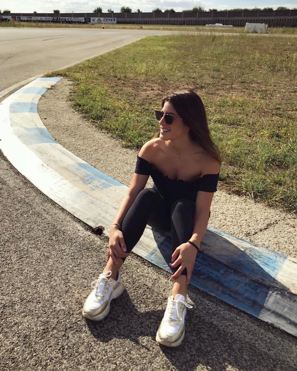 FOTO Vicky Piria încinge pista! E cea mai sexy din Women Series și visează la prima victorie din carieră