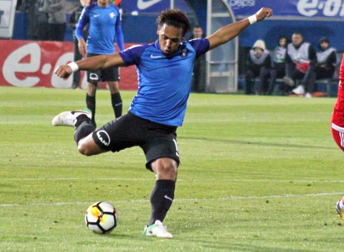 Notele etapei #3 din play-off, date de Adrian Florea » Nota 1 pentru un fotbalist al Craiovei: „Dacă ar fi fost blat, am fi înţeles de ce a jucat atât de slab contra Stelei” » Cine a luat 10