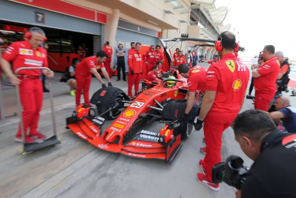 VIDEO + FOTO Imaginile zilei: Schumacher, din nou la Ferrari! Mick, fiul lui Michael, mai rapid decât Ricciardo la Bahrain