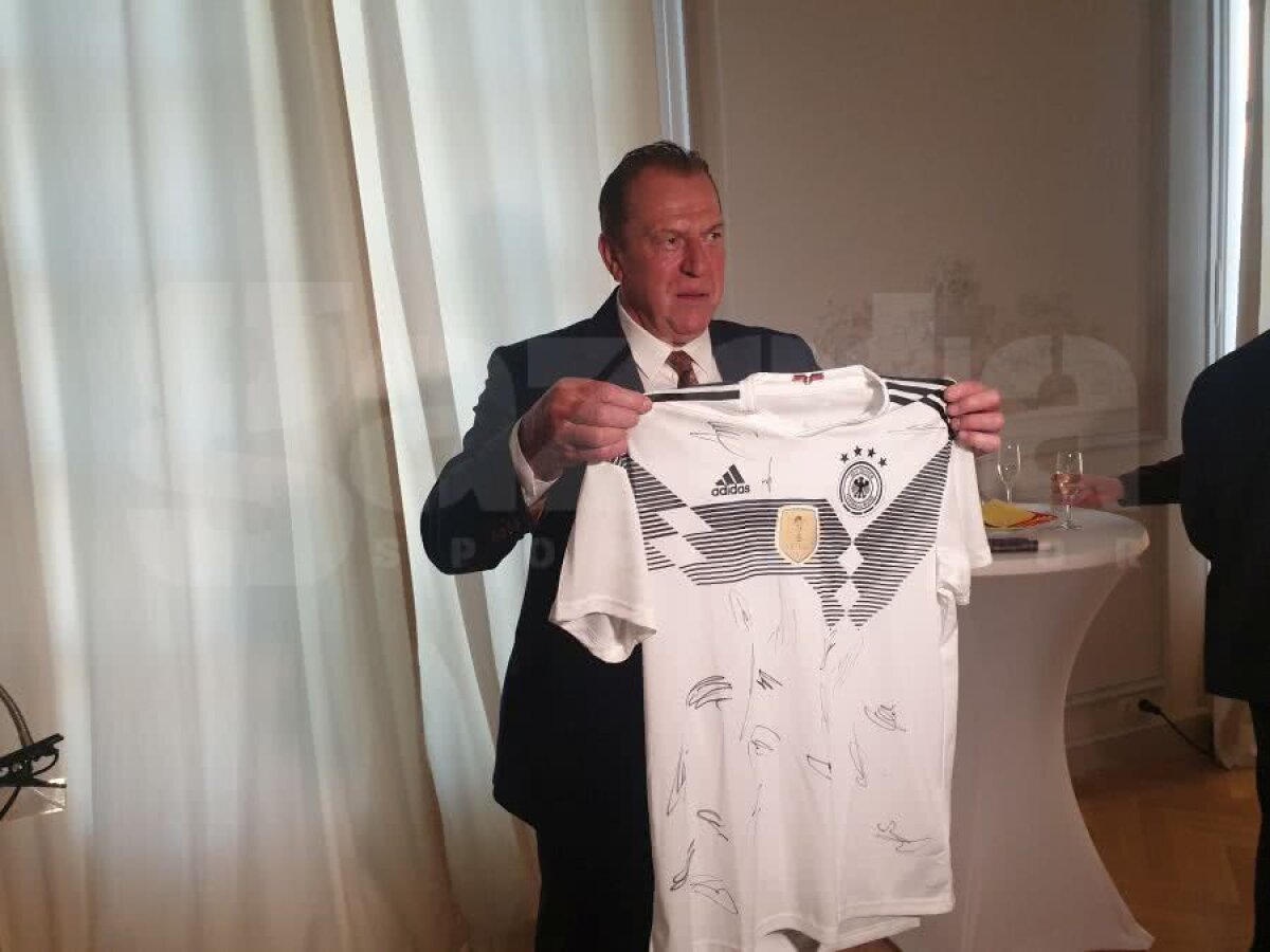 VIDEO+FOTO Recepție de gală pentru Helmuth Duckadam » Amabasadorul Germaniei: „Naționala noastră de acum are nevoie de hotărârea și energia lui”