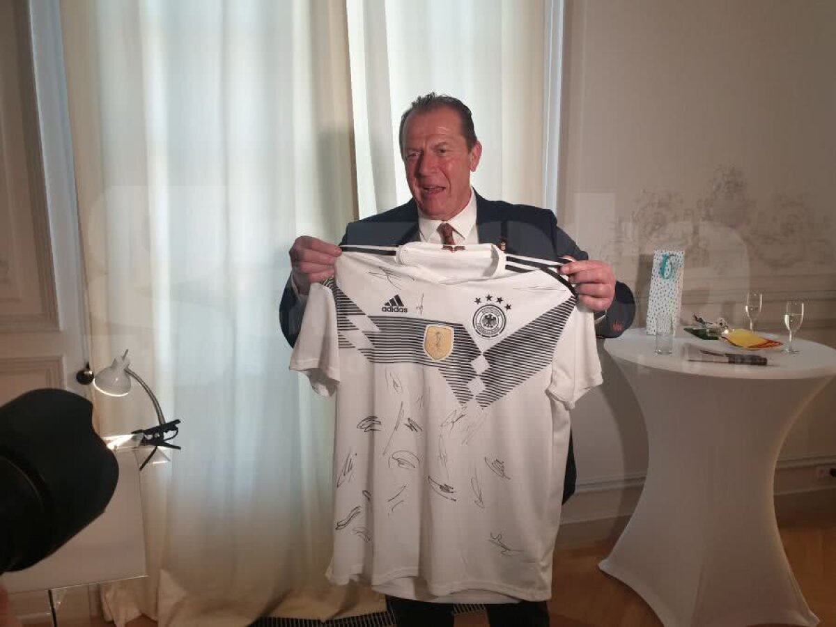 VIDEO+FOTO Recepție de gală pentru Helmuth Duckadam » Amabasadorul Germaniei: „Naționala noastră de acum are nevoie de hotărârea și energia lui”