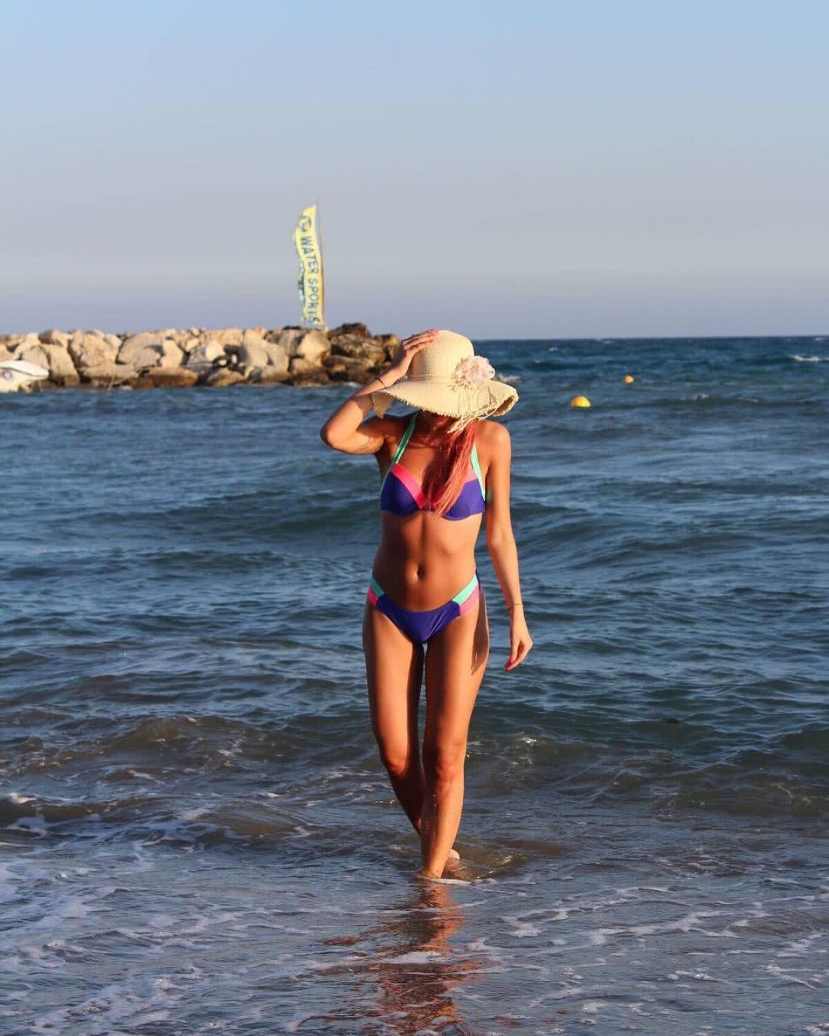 FOTO Vederi HOT din Emirate! Bernadette Szocs, poze SEXY de pe plajele din Dubai