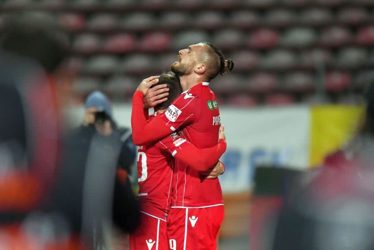 DINAMO - CHIAJNA 3-2 // VIDEO + FOTO Dinamo se impune contra Chiajnei și este lider în play-out » Meci spectaculos cu 5 goluri