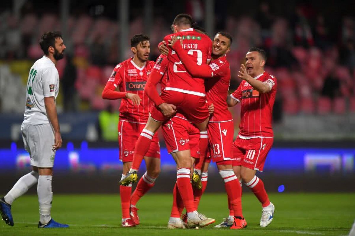 DINAMO - CHIAJNA 3-2 // VIDEO + FOTO Dinamo se impune contra Chiajnei și este lider în play-out » Meci spectaculos cu 5 goluri