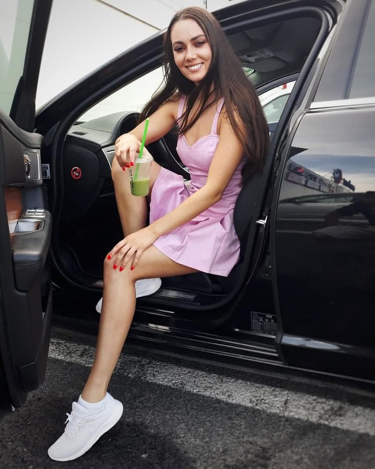 GALERIE FOTO Sexy și rea! Beatrice Andoni, mesaj provocator: „Dezbracă-mă cu grijă. Întâi sufletul, dragul meu, apoi hainele”