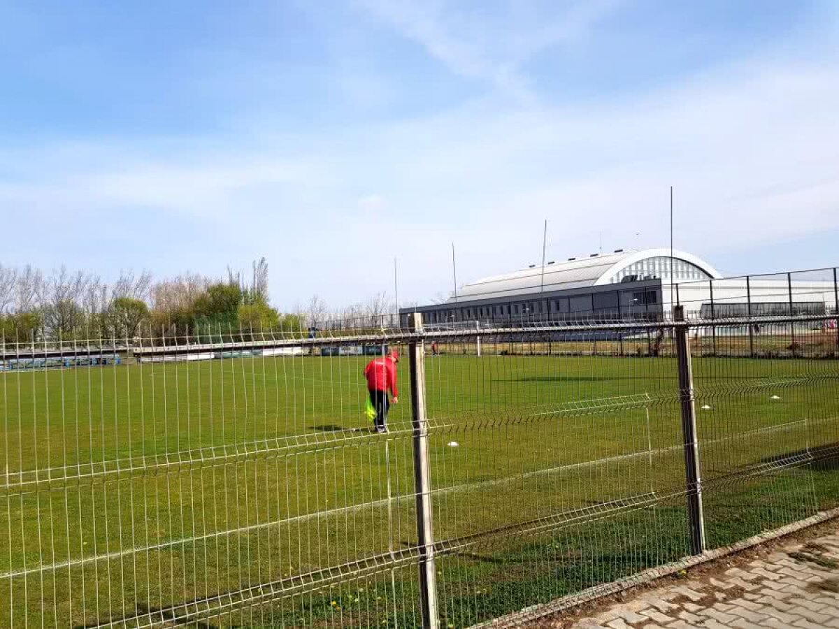 CSA STEAUA - CS FC DINAMO 3-0 // VIDEO + FOTO Steaua a umilit-o pe Dinamo în duelul cu parfum de derby din Liga 4 » Echipa lui Marius Lăcătuș, tot mai aproape de promovare