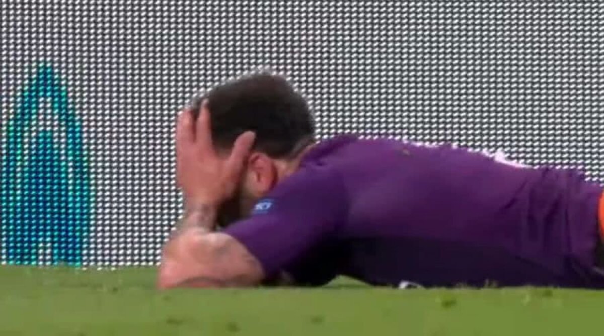 Tottenham - Manchester City 1-0 // FOTO Stadion de un miliard de euro, gazon ca în România! :D » Imaginile pe care englezii și-ar fi dorit să le ascundă