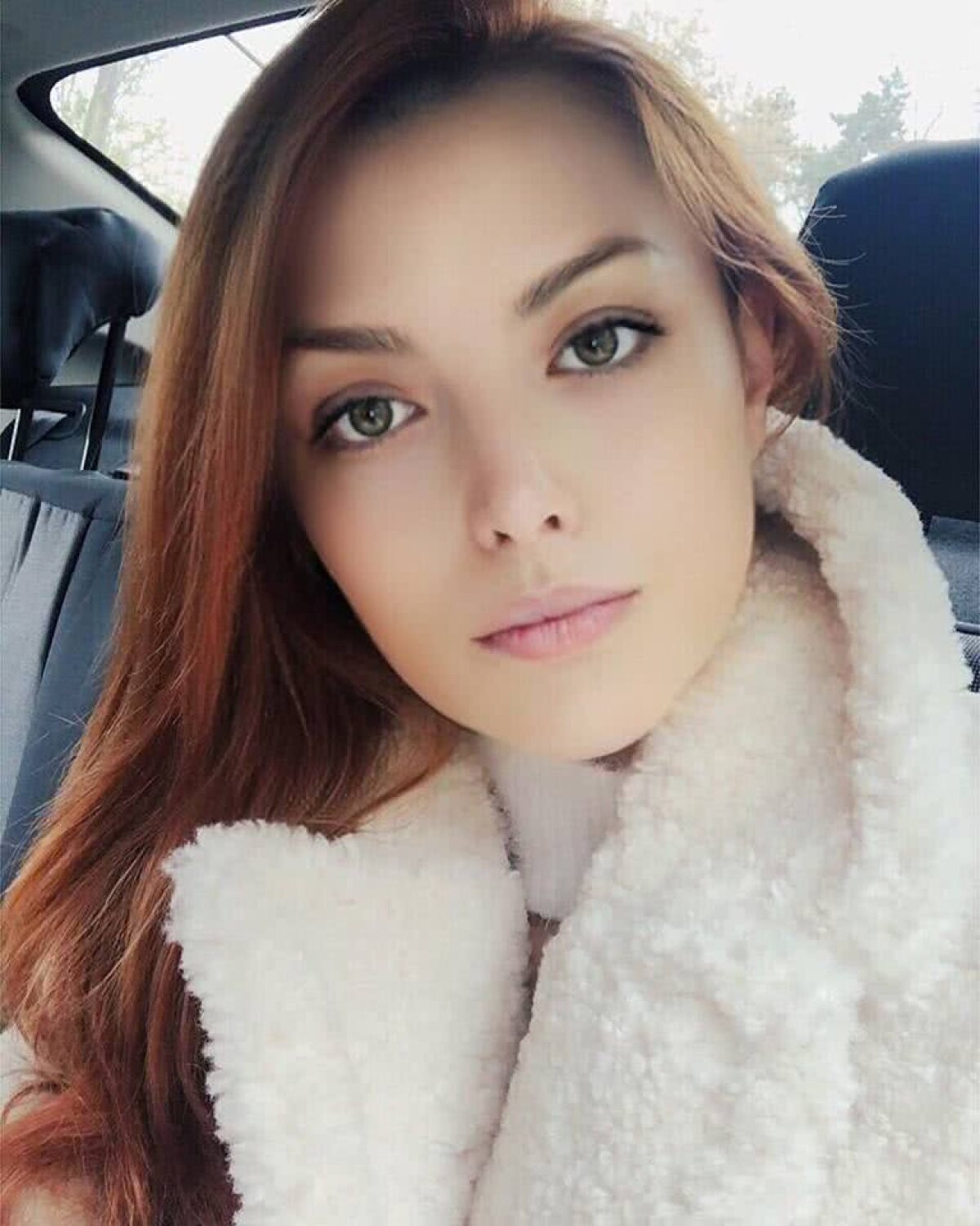 GALERIE FOTO Superba Elena Gheorghe „rupe" inimioarele pe internet! Secretul: „Sportul este cel mai bun remediu antistres”