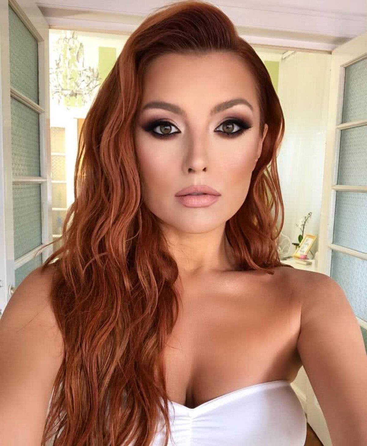 GALERIE FOTO Superba Elena Gheorghe „rupe" inimioarele pe internet! Secretul: „Sportul este cel mai bun remediu antistres”