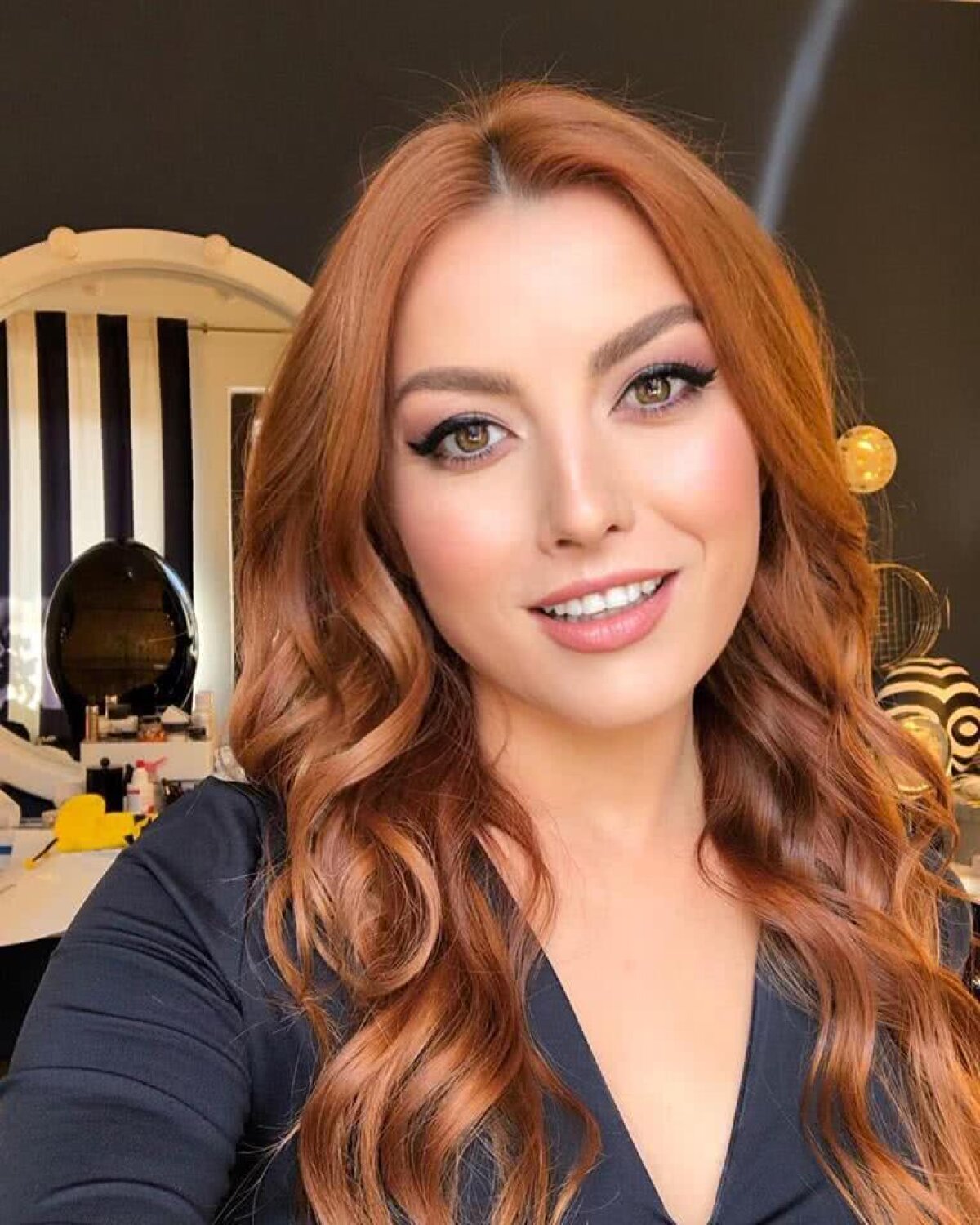 GALERIE FOTO Superba Elena Gheorghe „rupe" inimioarele pe internet! Secretul: „Sportul este cel mai bun remediu antistres”