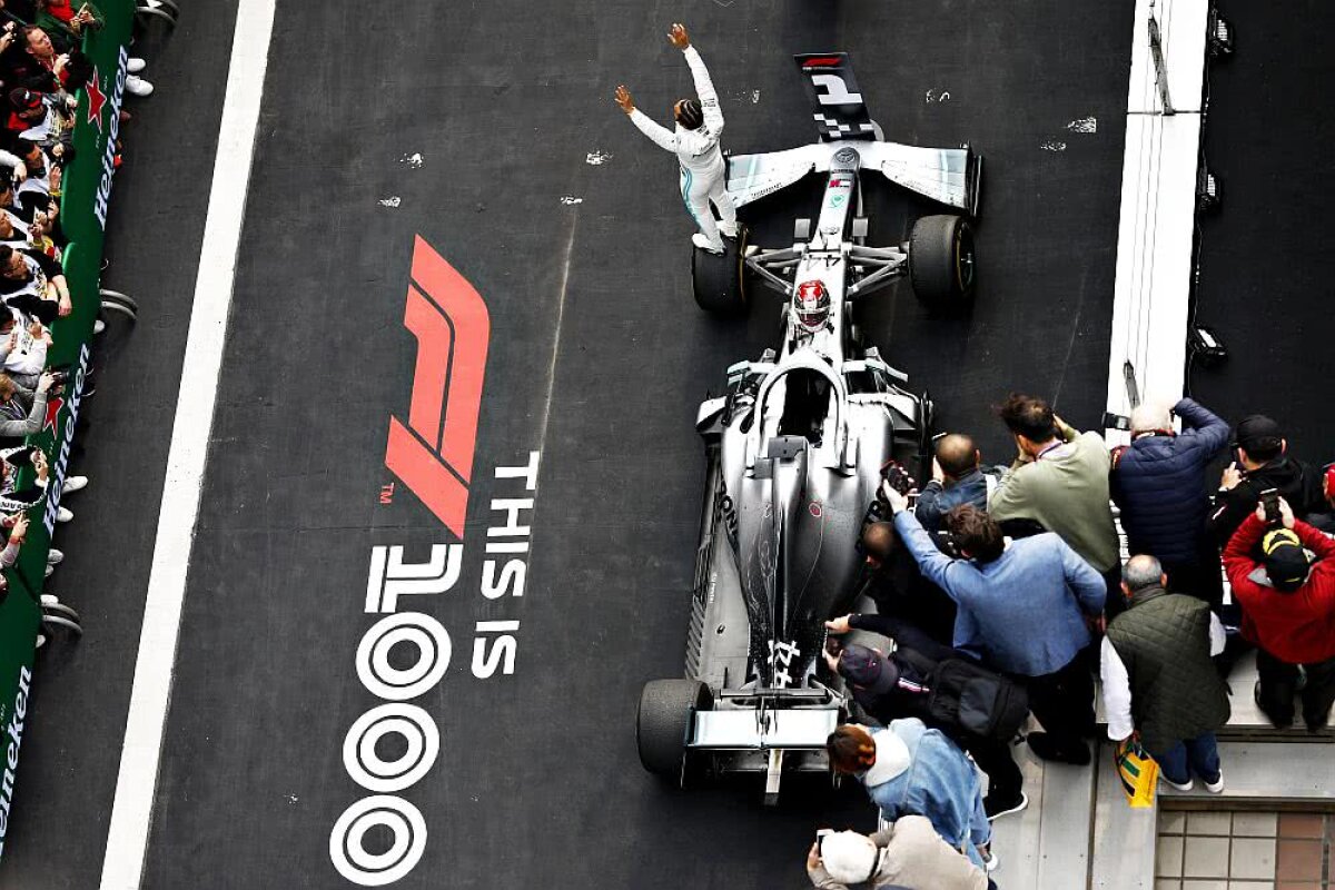 FORMULA 1 // Lewis Hamilton, triumfător în MP din China (VIDEO + FOTO)! E lider în clasamentul general + 7 cifre interesante despre cursa cu numărul 1000 din istorie