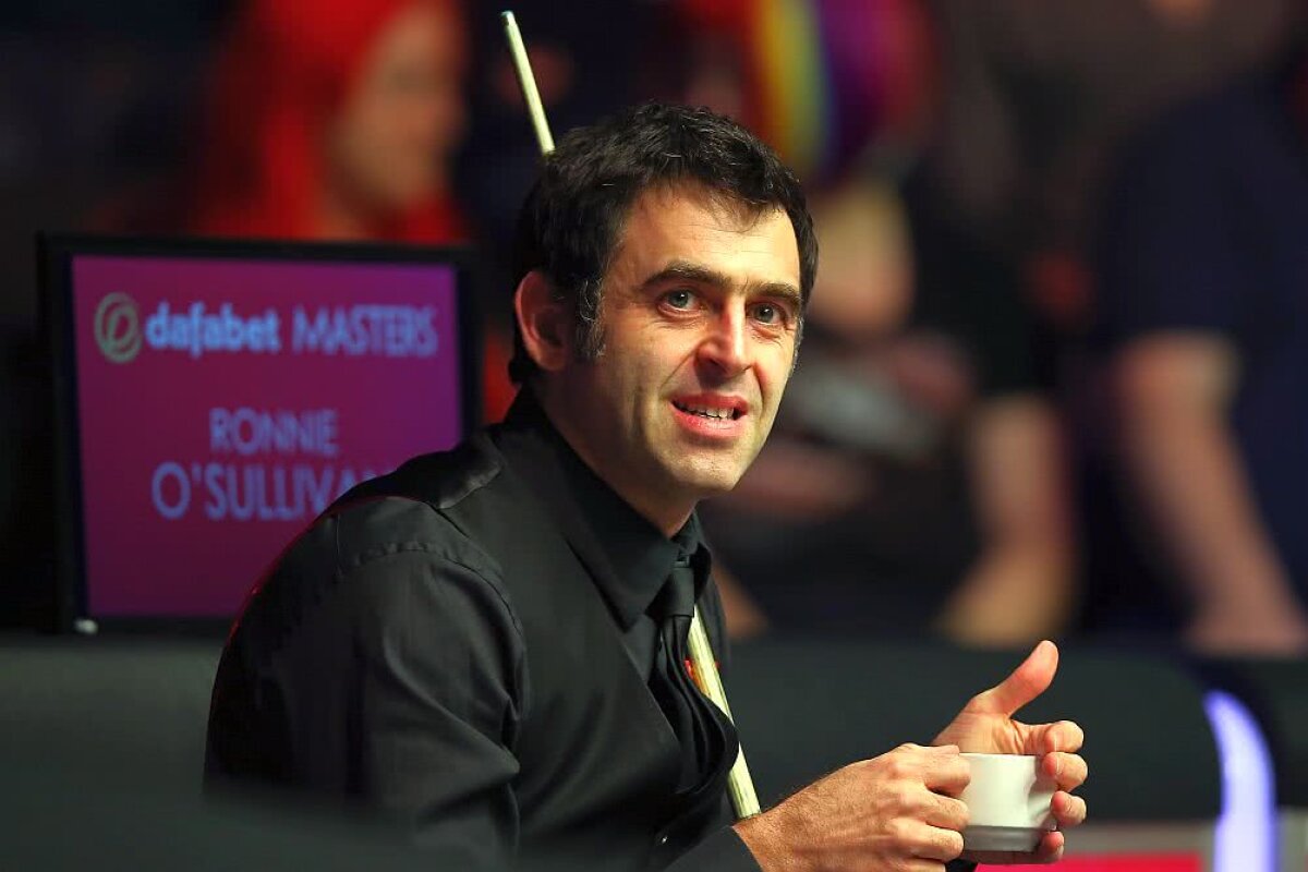 Ronnie O'Sullivan bate record după record și îl scoate din sărite pe Stephen Hendry: „Sper să nu ia Campionatul Mondial”