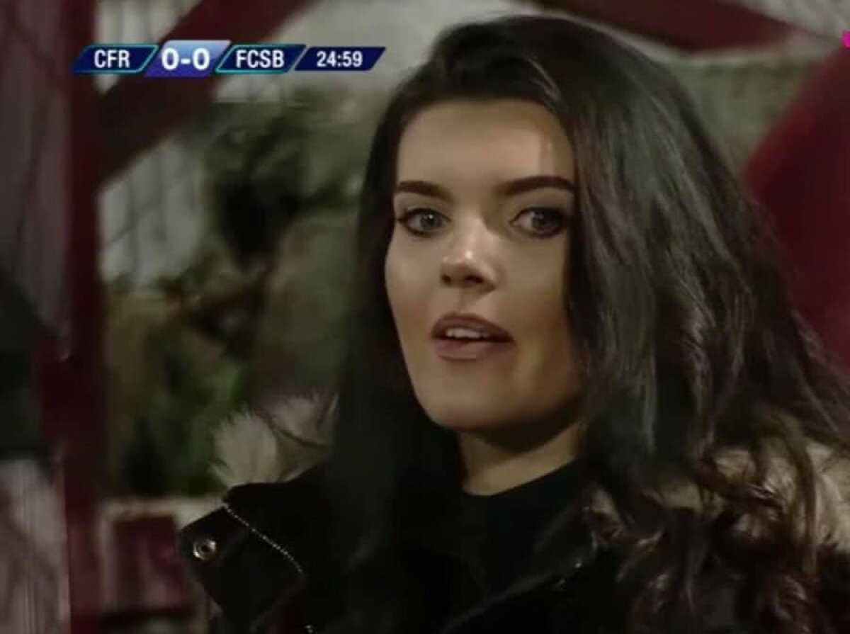  CFR CLUJ - FCSB 0-0 » FOTO Spectacolul s-a mutat în tribune: ardelencele au colorat un derby cenușiu