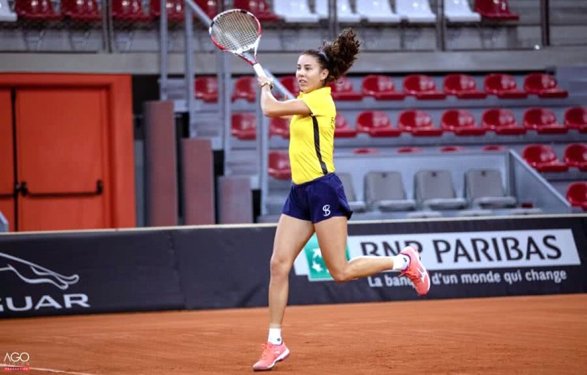 FRANȚA - ROMÂNIA FED CUP // VIDEO + FOTO  Simona Halep și Mihaela Buzărnescu, primele românce care s-au antrenat la Rouen pentru Fed Cup » Care este programul meciurilor