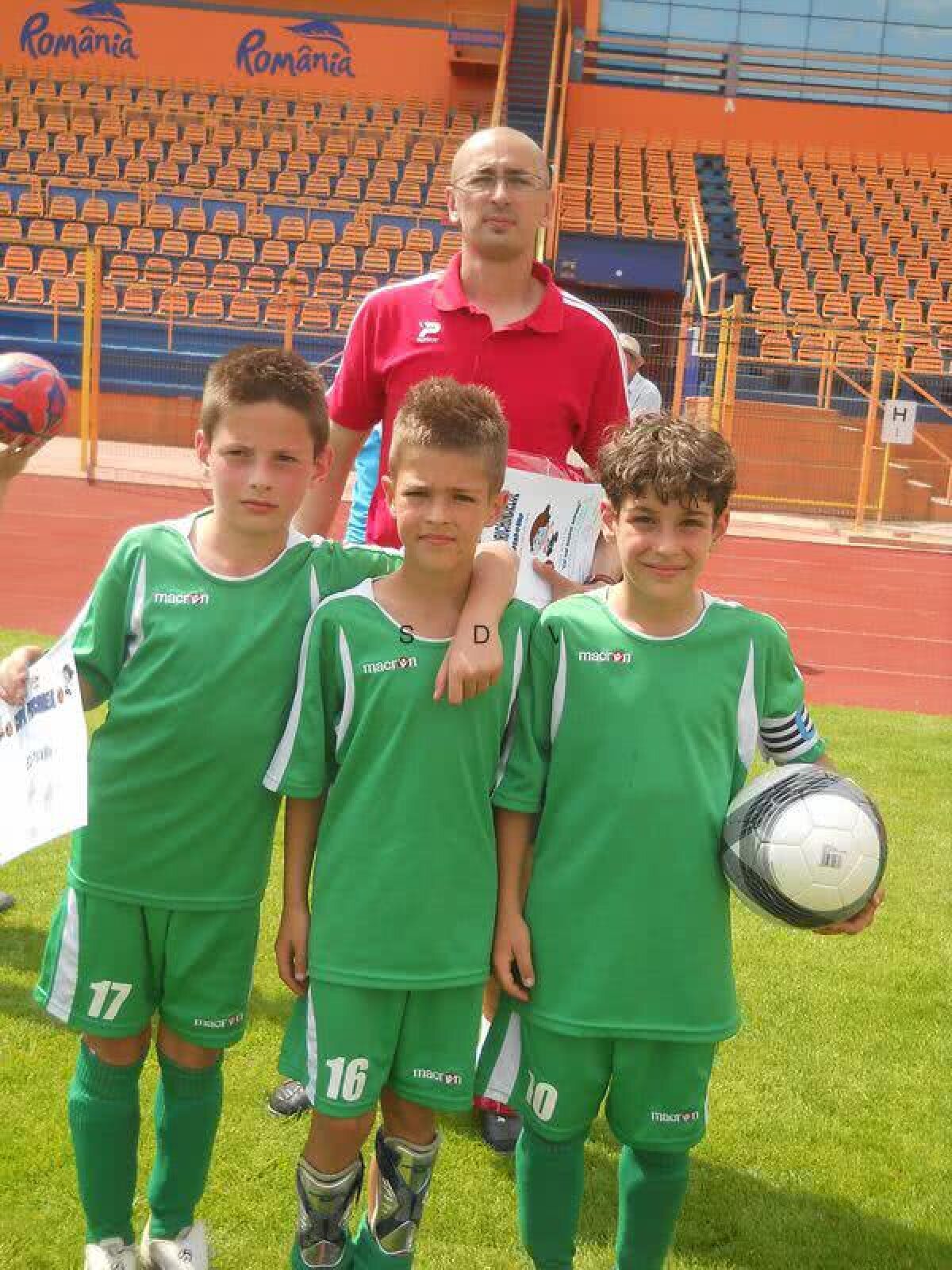 EXCLUSIV Ajută Burleanu fotbalul juvenil sau cluburile cu bani? „Nu văd cum vor mai fi motivate cluburile” / „Lăsăm copiii și gratis la Hagi”
