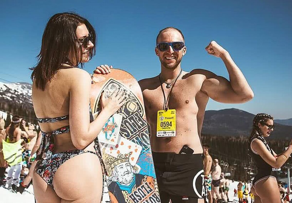 FOTO HOT Pârtia pe care se schiază doar în bikini: sute de schiori renunță la haine!