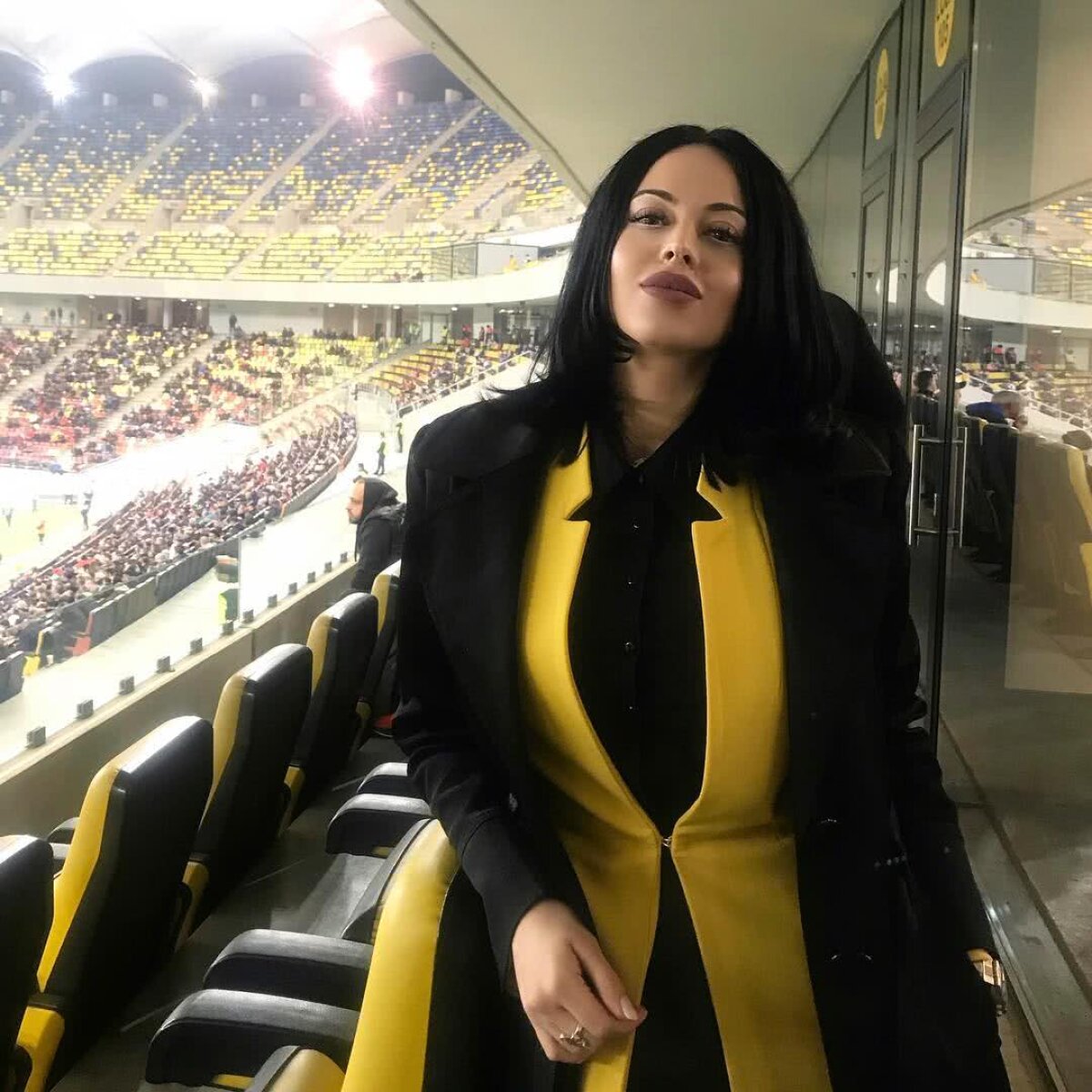 FRF / FOTO Maria Ceaușilă, senzația de pe Arena Națională, a furat toate privirile și la Adunarea Generală