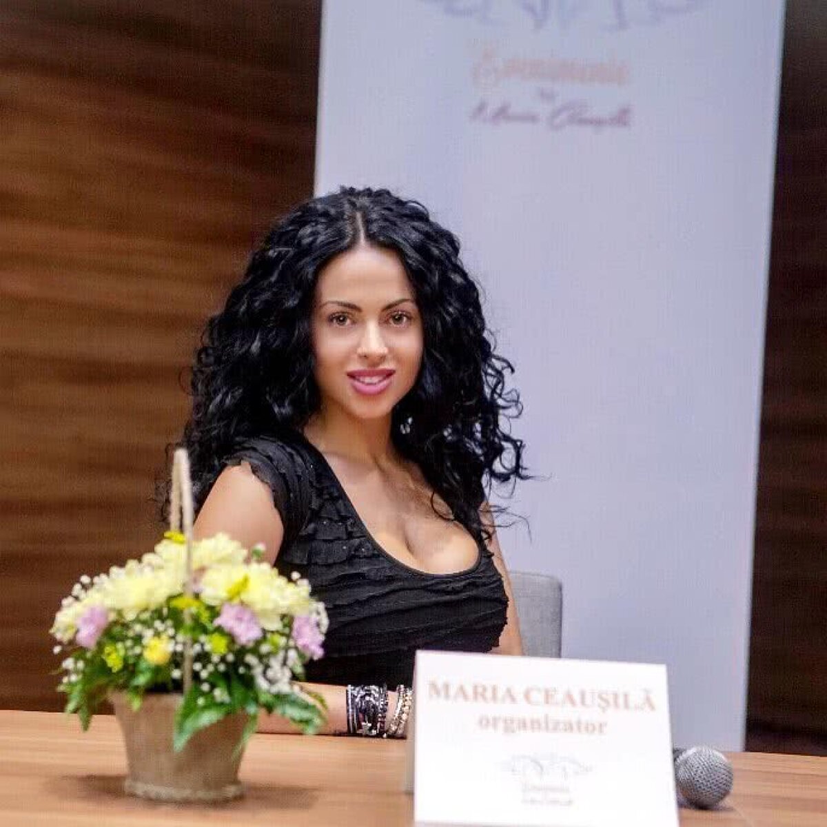 FRF / FOTO Maria Ceaușilă, senzația de pe Arena Națională, a furat toate privirile și la Adunarea Generală