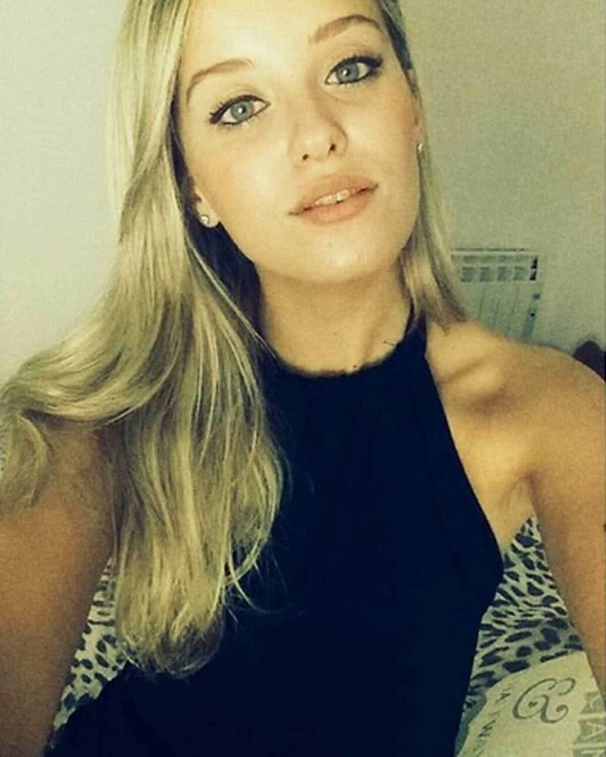 FOTO Dani Carvajal și Joselu Mato sunt cuplați cu două gemene! Imagini spectaculoase cu cea mai nouă WAG de la Real Madrid