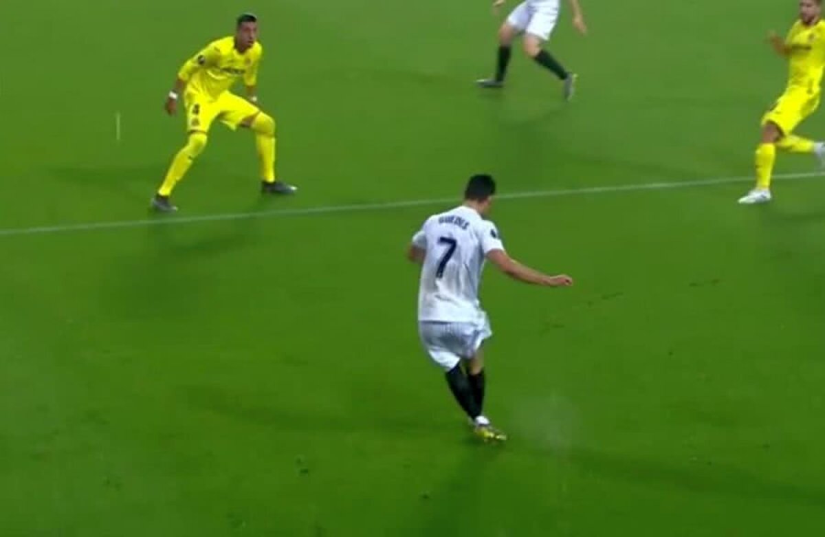 FOTO Românul Andrei Rațiu a debutat pentru Villarreal în „sferturile” Europa League cu Valencia » Controversă la primul gol: a fost vina lui?