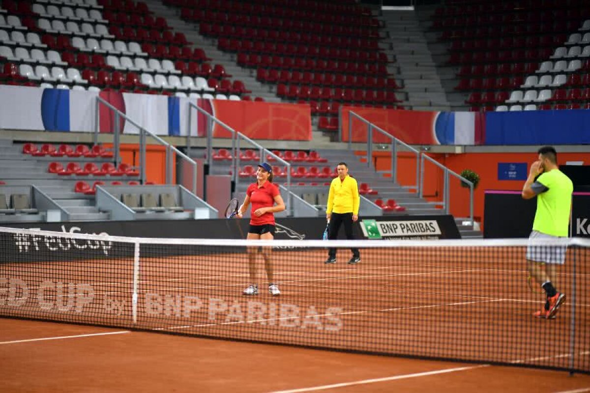 FRANȚA - ROMÂNIA, FED CUP // VIDEO+FOTO EXCLUSIV Imagini de la antrenamentul de azi al echipei de Fed Cup + ultimele detalii de la corespondenții Gazetei