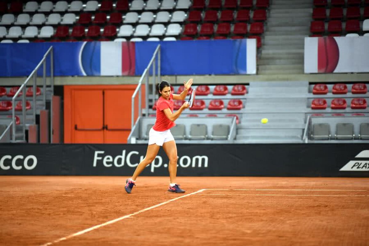 FRANȚA - ROMÂNIA, FED CUP // VIDEO+FOTO EXCLUSIV Imagini de la antrenamentul de azi al echipei de Fed Cup + ultimele detalii de la corespondenții Gazetei