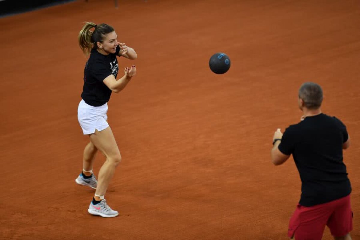 FRANȚA - ROMÂNIA, FED CUP // VIDEO+FOTO EXCLUSIV Imagini de la antrenamentul de azi al echipei de Fed Cup + ultimele detalii de la corespondenții Gazetei